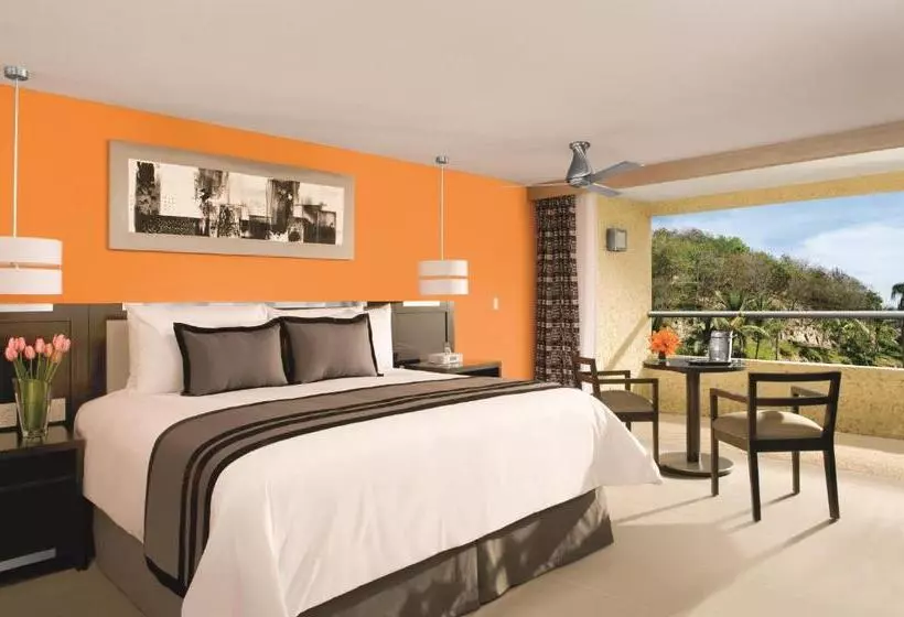 キングサイズベッド、ビュー付きデラックスルーム, Dreams Huatulco Resort & Spa