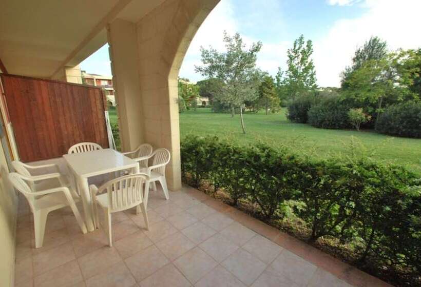 带1个卧室的公寓, Akiris