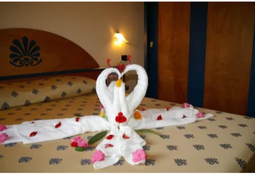 带1个卧室的公寓, Akiris