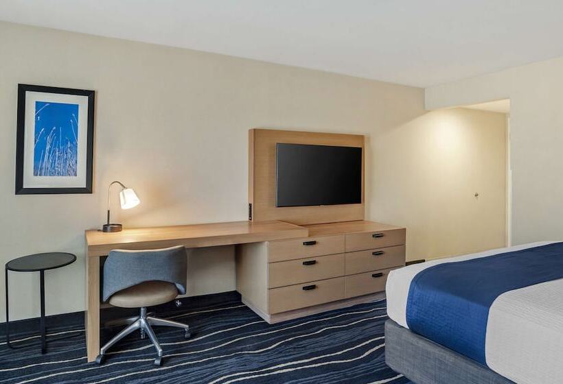 ダブルベッドスタンダードルーム, Best Western Plus Marina Gateway