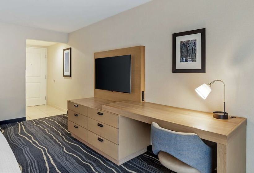 ２ダブルベッドのスタンダードルーム, Best Western Plus Marina Gateway