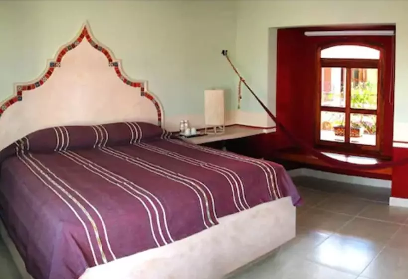 سوییت جونیور, Boutique Casa San Angel