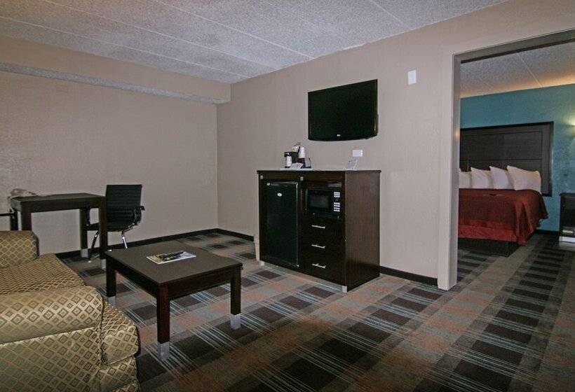 Люкс, Days Inn & Suites By Wyndham Springfield On I44