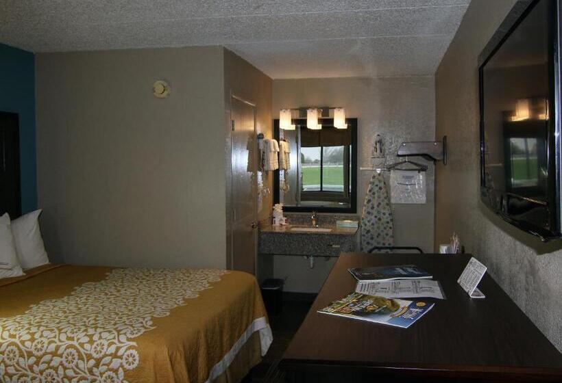 Номер Стандарт, Days Inn & Suites By Wyndham Springfield On I44