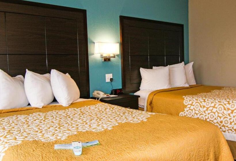 스탠다드 룸, Days Inn & Suites By Wyndham Springfield On I44