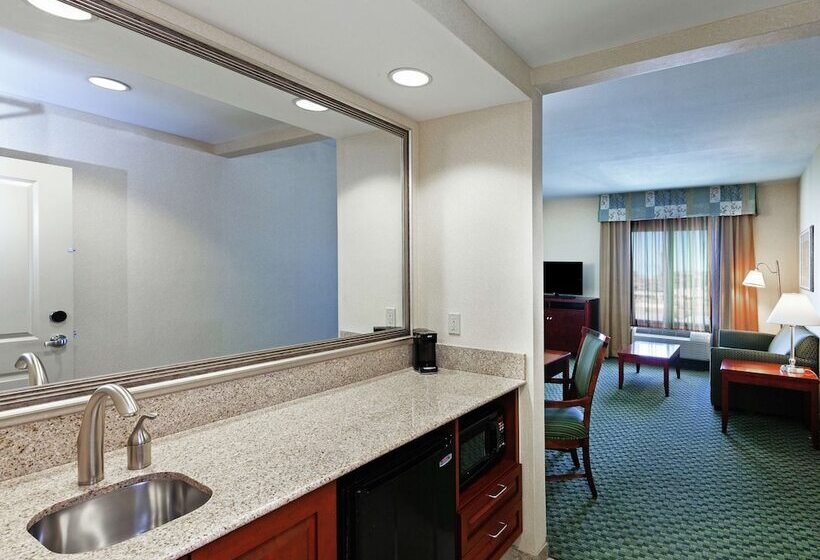 스탠다드 스튜디오, Hampton Inn & Suites El Paso West