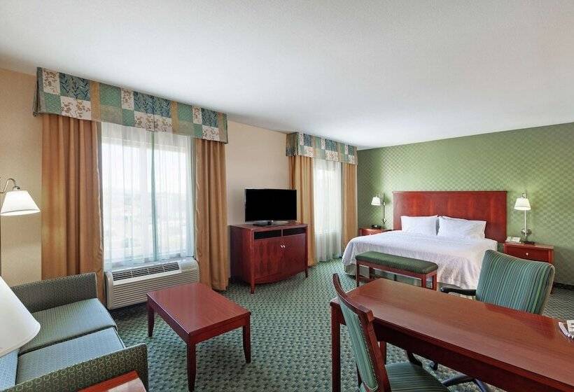 スタンダードスタジオ, Hampton Inn & Suites El Paso West