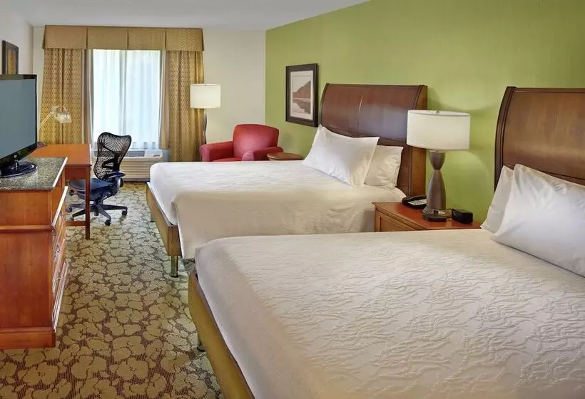 Standard-huone 2 Parivuodetta, Hilton Garden Inn Danbury