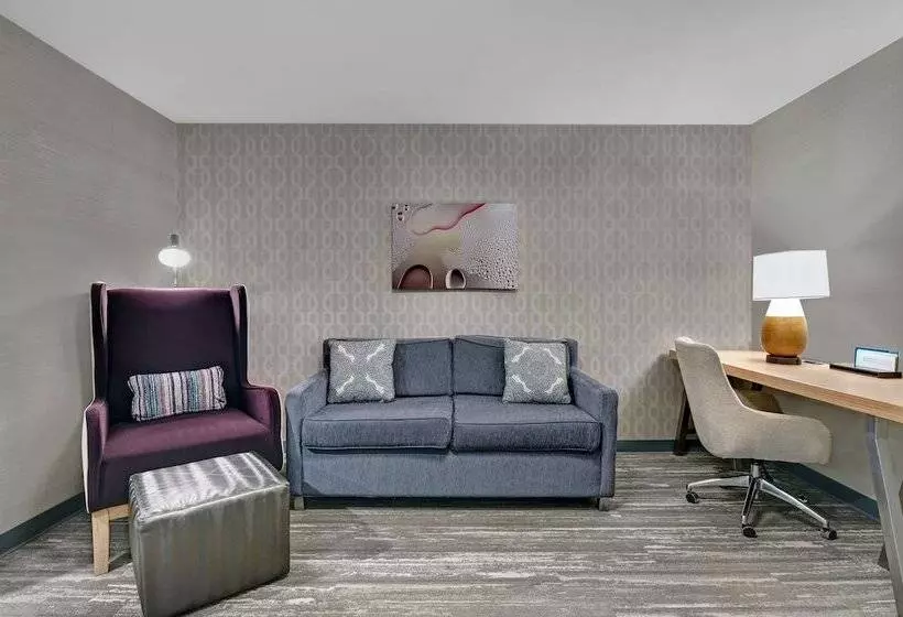スイート, Hilton Garden Inn Hamilton