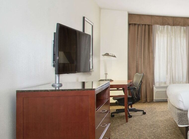 غرفة قياسية لذوى الاحتياجات الخاصة, Hilton Garden Inn Phoenix/Avondale