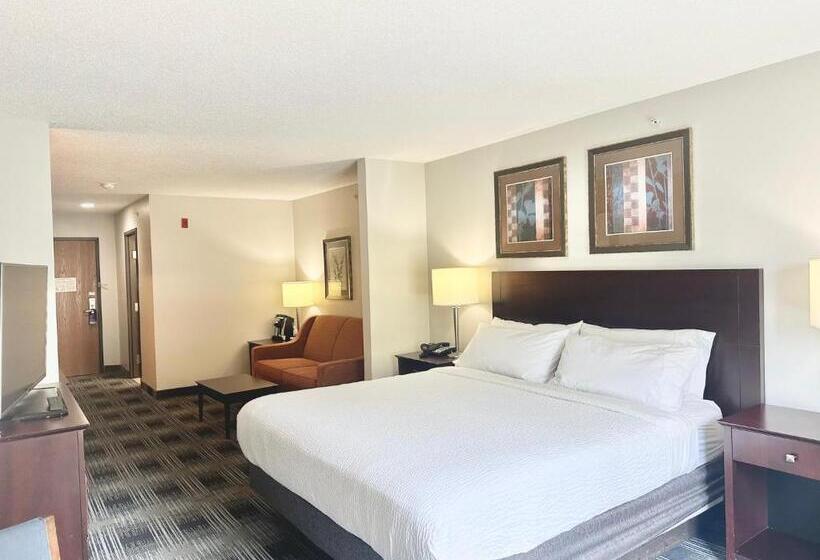 스위트 킹사이즈 침대, Holiday Inn Express And Suites Meriden, An Ihg