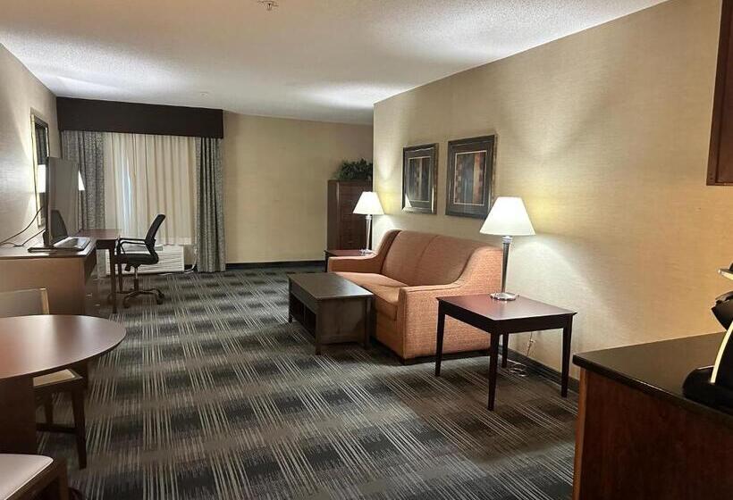 Люкс 2 Спальни, Holiday Inn Express And Suites Meriden, An Ihg