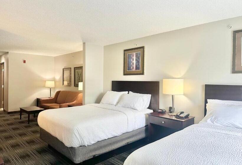 이그제큐티브 스위트 킹침대, Holiday Inn Express And Suites Meriden, An Ihg