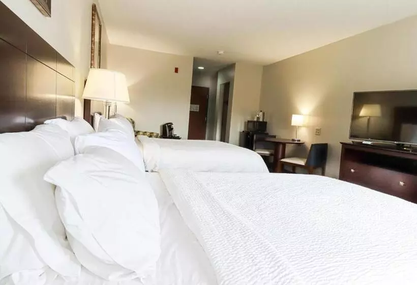 身障者適用クイーンサイズベッドルーム, Holiday Inn Express And Suites Meriden, An Ihg