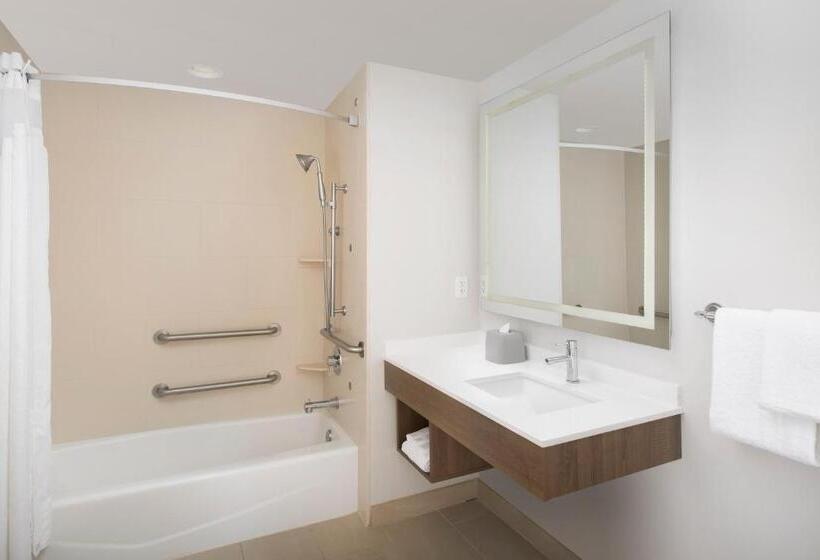 חדר סטנדרט, מיטת קינג, מותאם לאדם עם מוגבלויות, Holiday Inn Express Jacksonville Beach, An Ihg