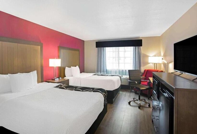 适合残疾人使用的标准间, La Quinta By Wyndham Fort Smith