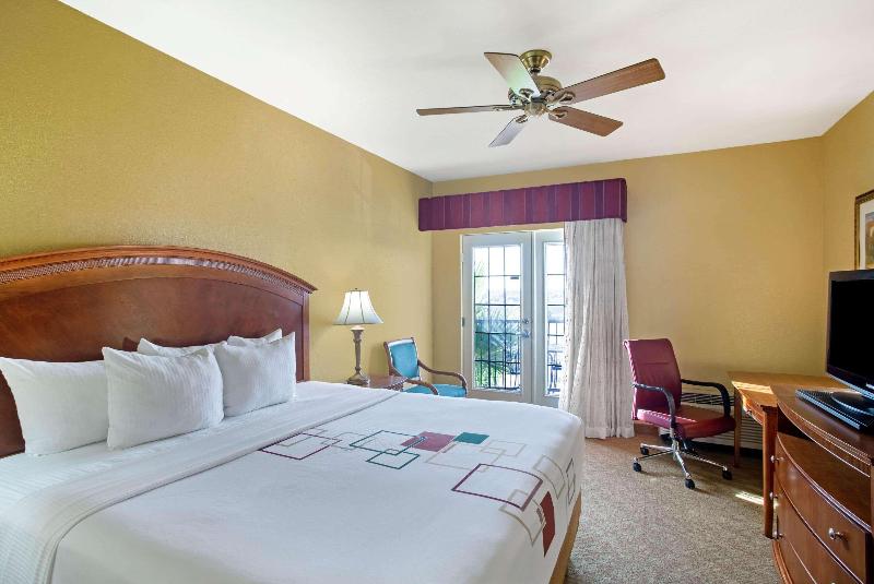 レイクビューデラックスルーム, La Quinta By Wyndham Marble Falls