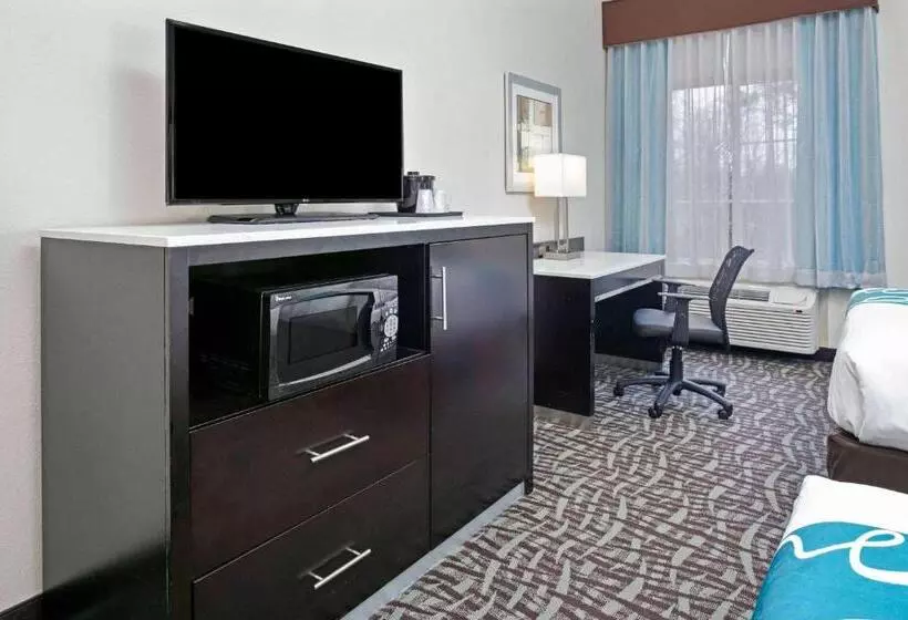 身障者適用スタンダードルーム, La Quinta Inn & Suites By Wyndham Paris