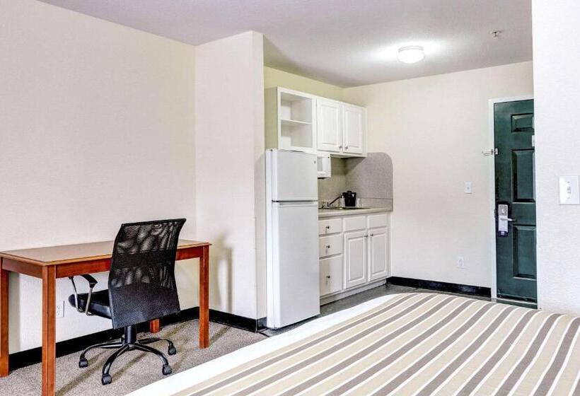 스탠다드 룸, Suburban Studios Westminster Denver North