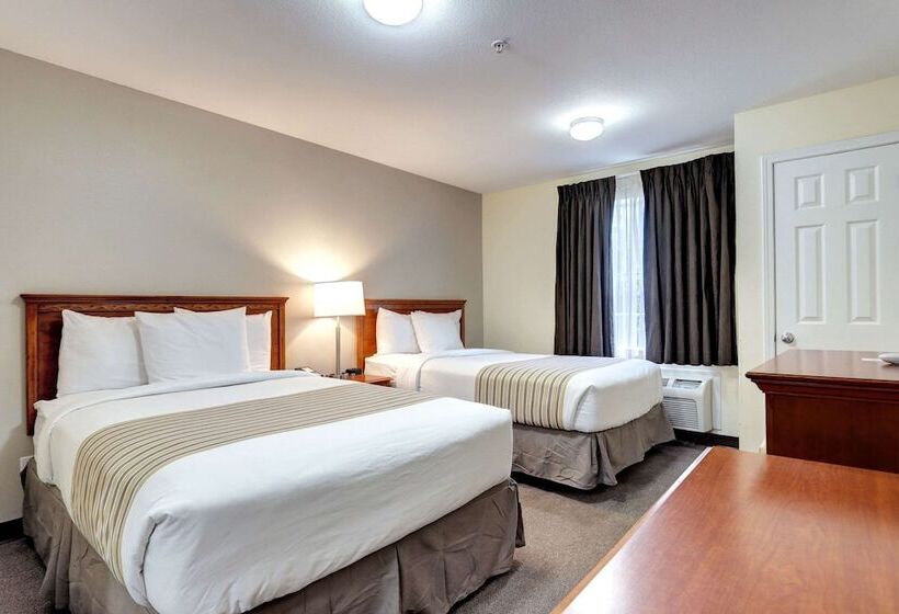 带2个双人床的标准工作室, Suburban Studios Westminster Denver North