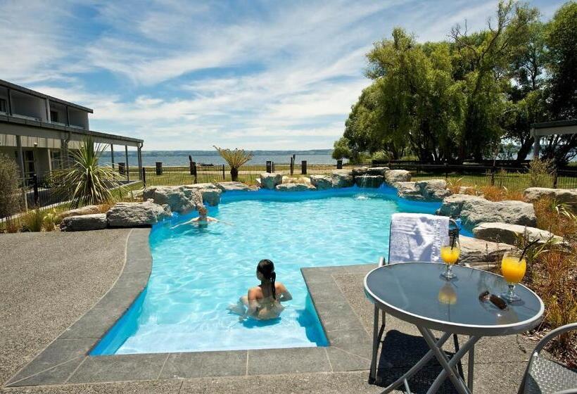 豪华房间, Wai Ora Lakeside Spa Resort