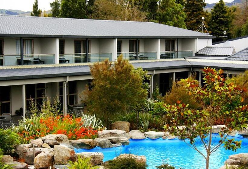 高级套房, Wai Ora Lakeside Spa Resort