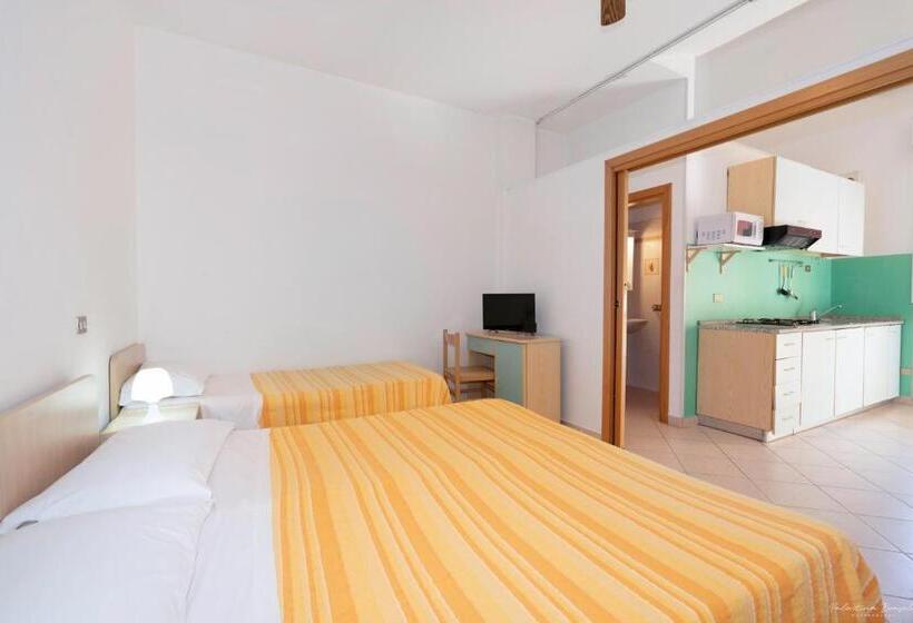 스탠다드 스튜디오, Vmbabyhotel & Residence Parador