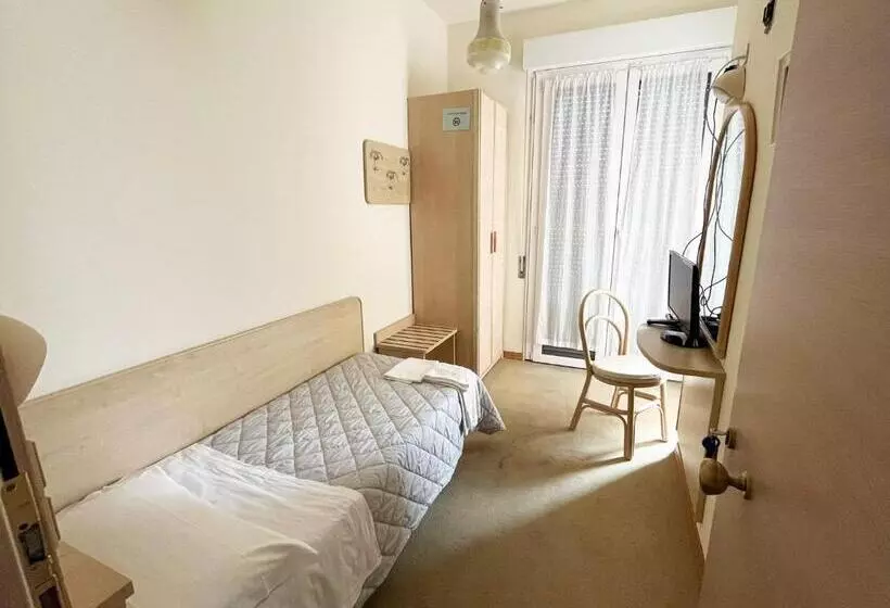 スタンダードシングルルーム, Vmbabyhotel & Residence Parador