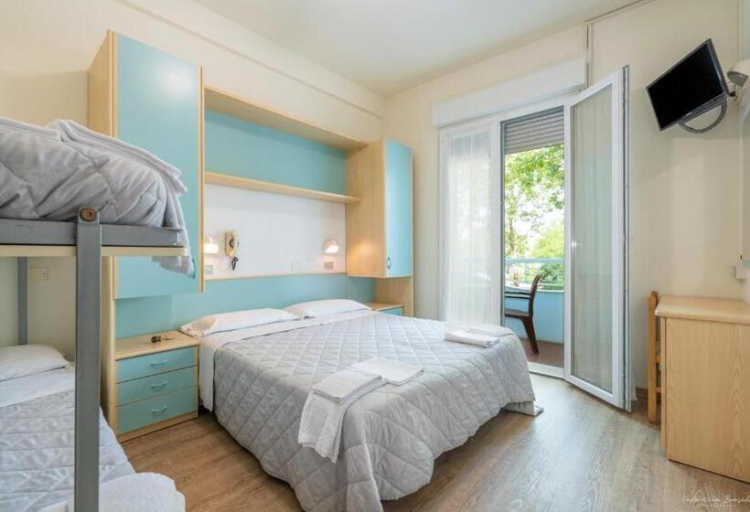 4인용 스탠다드 룸, Vmbabyhotel & Residence Parador