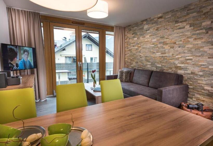 Апартаменты Comfort 2 Спальни, Alpenparks Hotel & Apartment Central Zell Am See