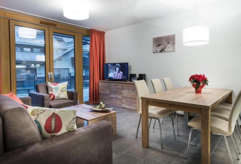 2-Bedroom Classic Apartment, Alpenparks Hotel & Apartment Central Zell Am See