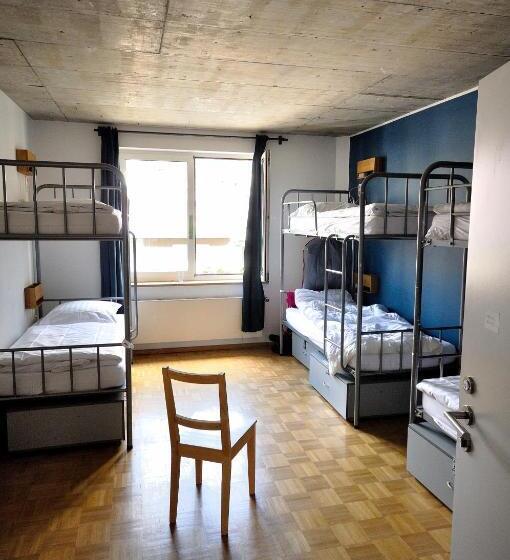 سرير فى غرفة مشتركه, Five Elements Hostel Frankfurt