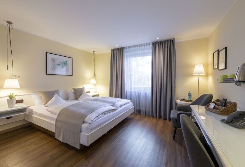 اتاق کلاسیک, Deutscher Hof