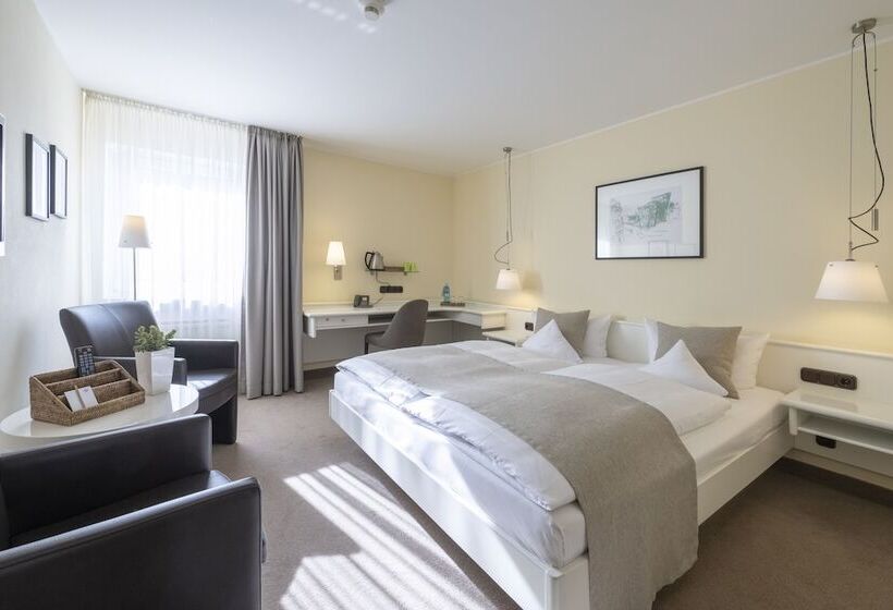 اتاق کلاسیک, Deutscher Hof