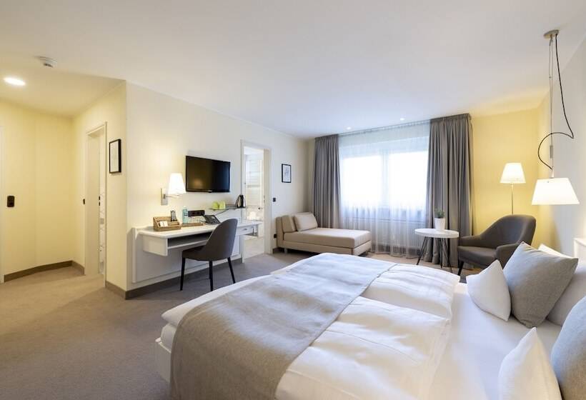 اتاق پرمیوم, Deutscher Hof