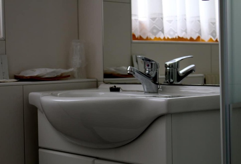 غرفة قياسية ثلاثية, Gasthof ölberg