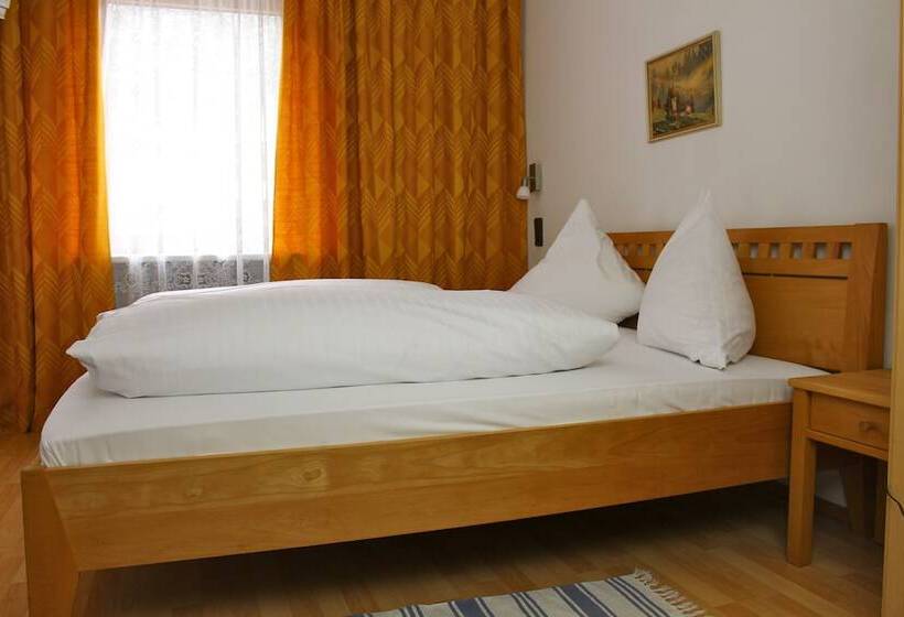 غرفة قياسية ثلاثية, Gasthof ölberg