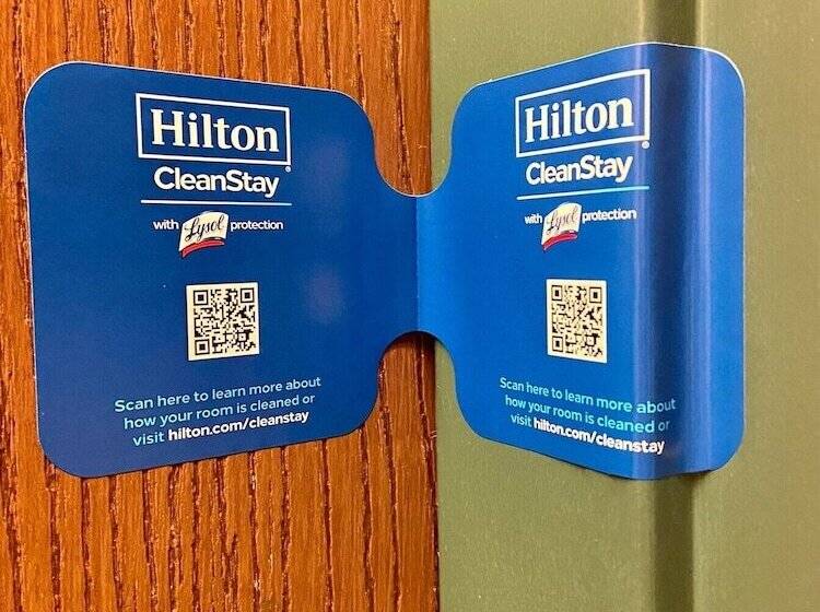 身障者適用スタンダードルーム, Hampton Inn & Suites Lake George