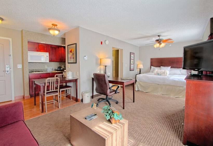 スタンダードスタジオ, Homewood Suites By Hilton Bloomington