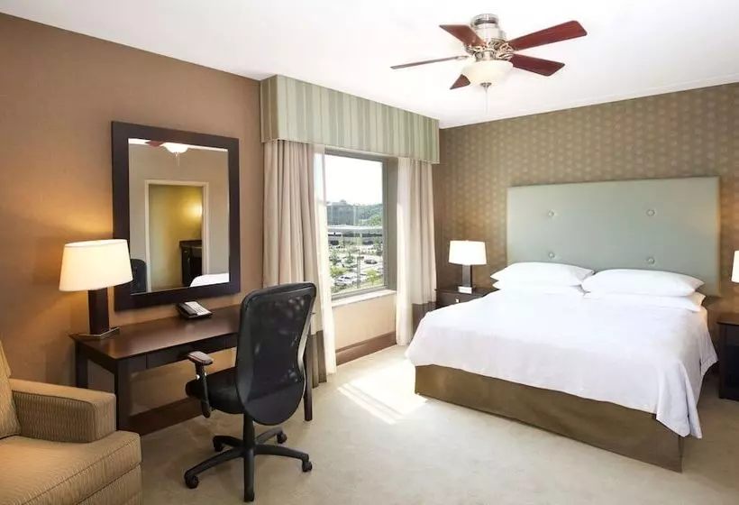 スイート, Homewood Suites By Hilton Pittsburgh Southpointe