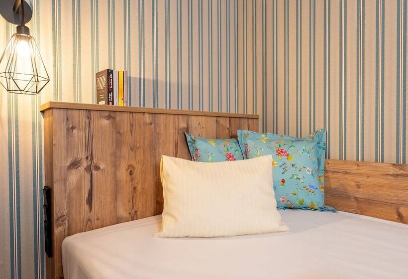 غرفة قياسية فردية, Krone Tirol