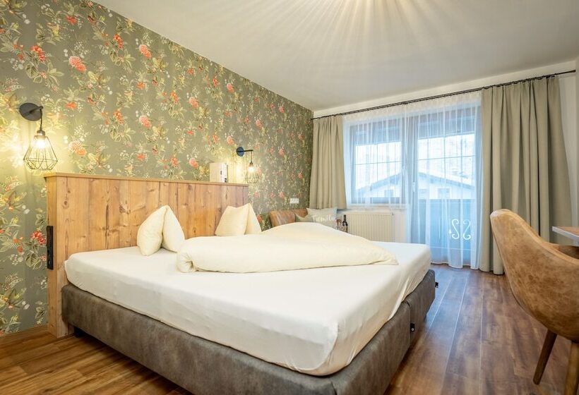 غرفة رومانسية, Krone Tirol