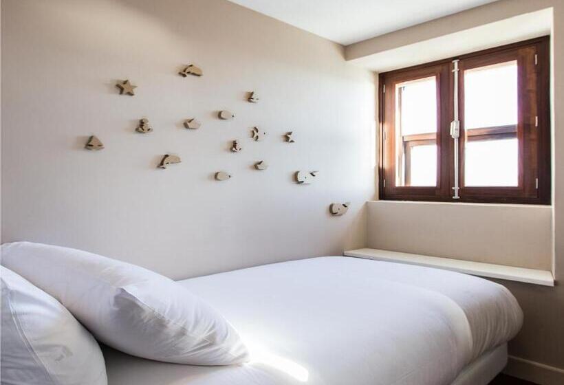 غرفة أساسية فردية, O Semaforo