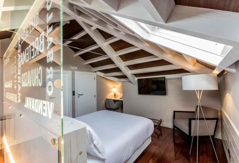 جناح, O Semaforo