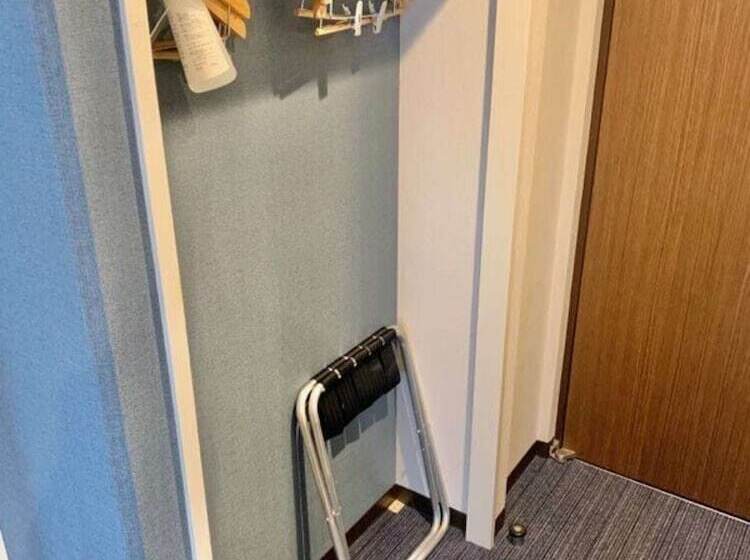 Номер Стандарт, Osaka Garden Palace