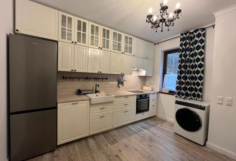 标准工作室, Pension & Apartments Waldkrieber