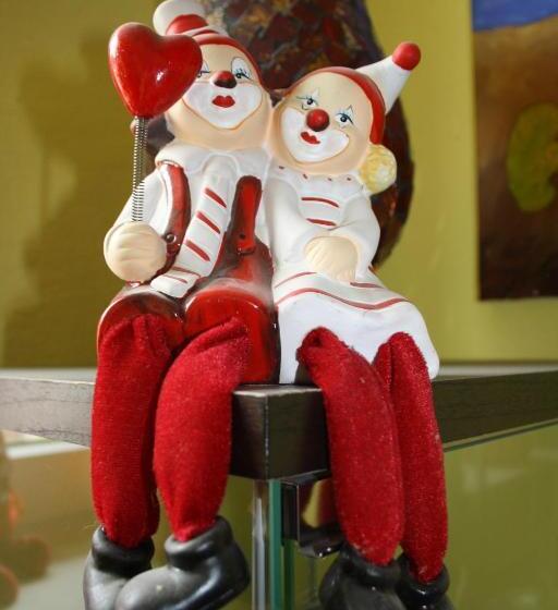 جناح كلاسيكي, Stayincologne