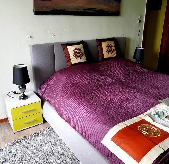 Quarto Estandar Banheiro Compartilhado, Stayincologne