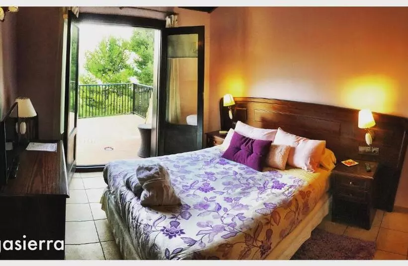 اتاق استاندارد با بالکن, Spa Vegasierra