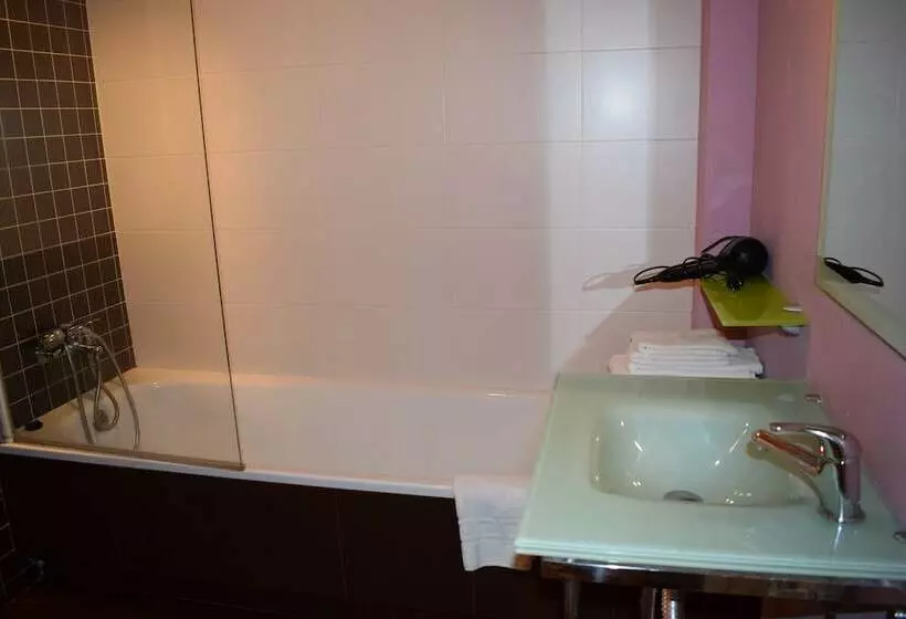 ２ベッドルームアパートメント, Apartamentos Vida Corcubión